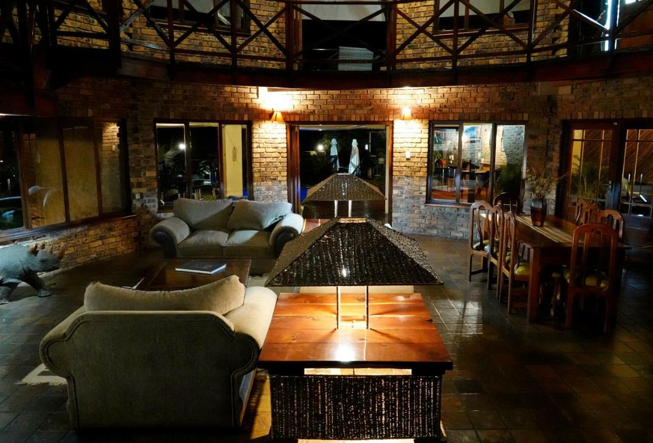Crocodile Kruger Safari Lodge Marloth Park Kültér fotó